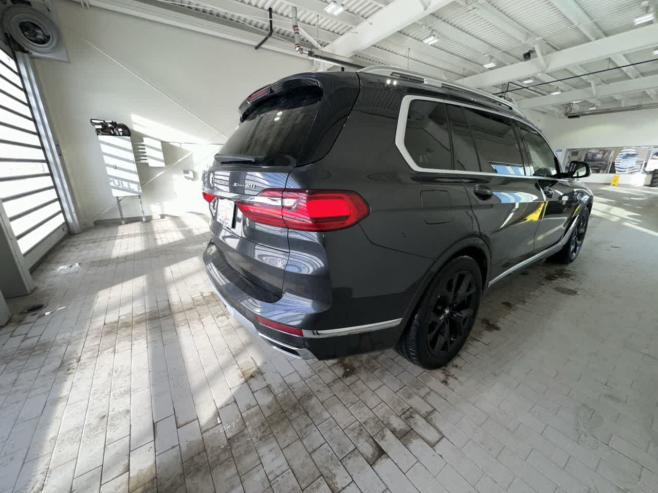 Thumbnail: 2019 BMW X7 - 23