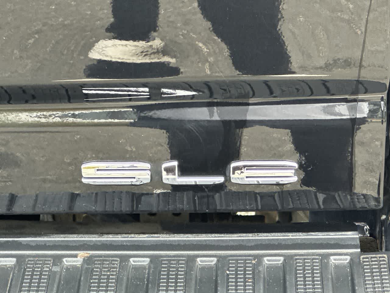 Thumbnail: 2021 GMC Sierra 2500 - 20