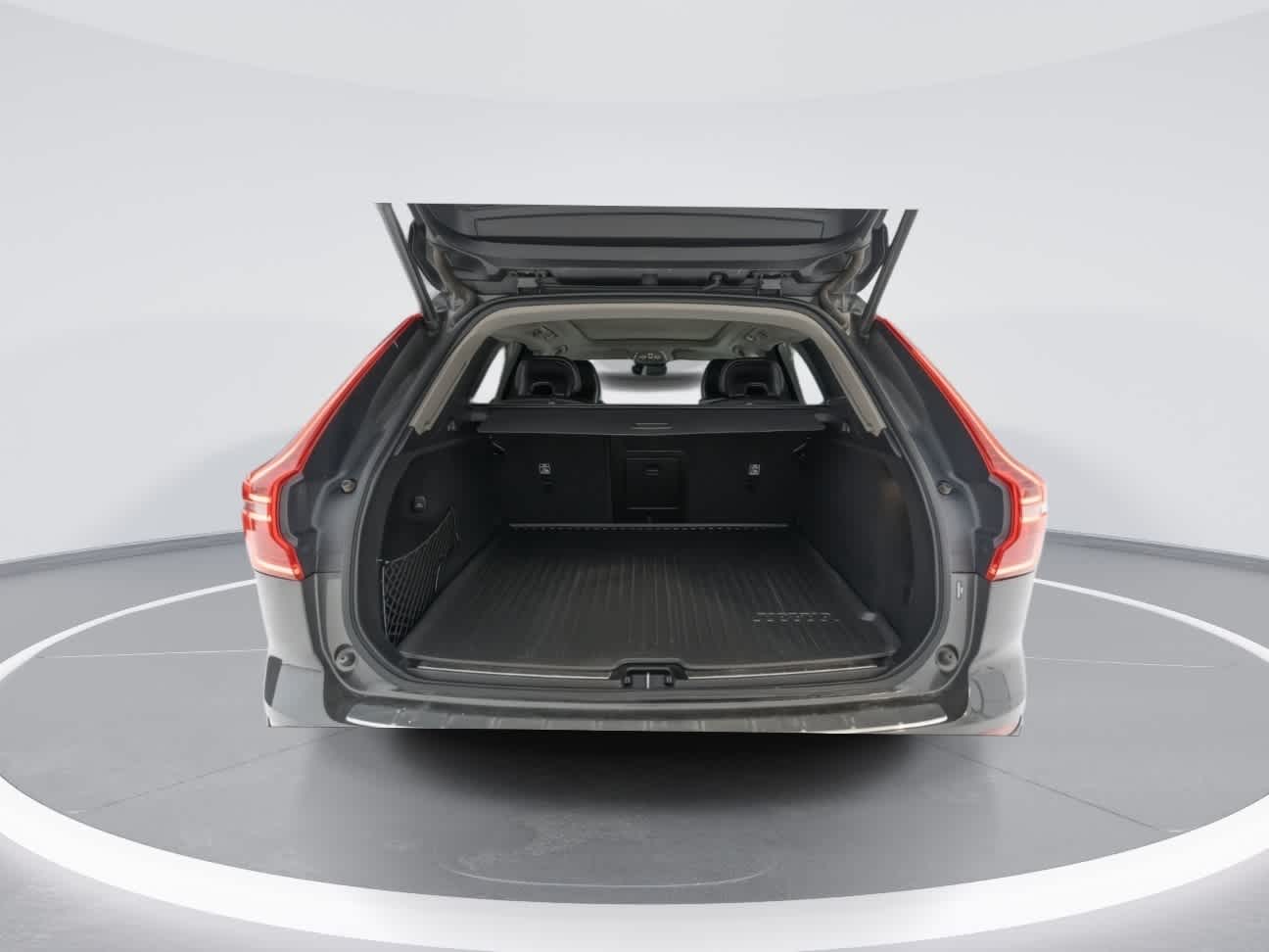 Thumbnail: 2022 Volvo XC60 - 6