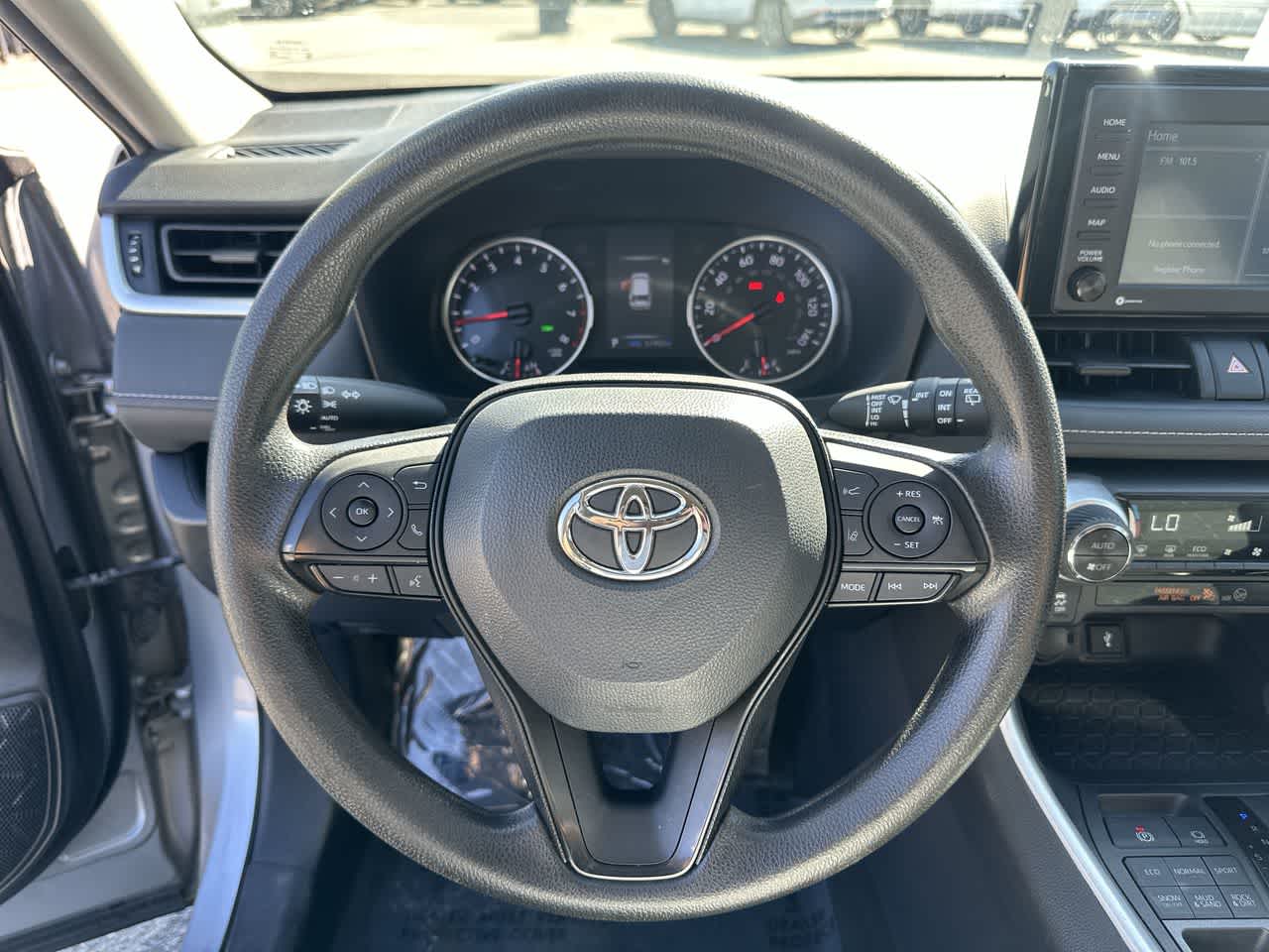 Thumbnail: 2022 Toyota RAV4 - 7