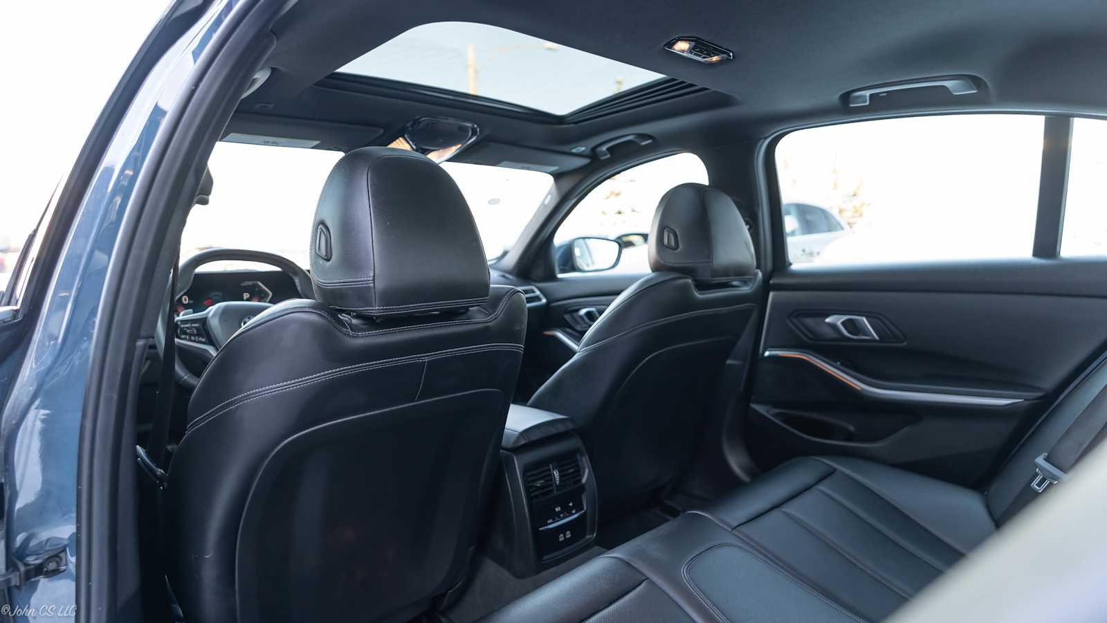 Thumbnail: 2025 BMW 3 Series - 22