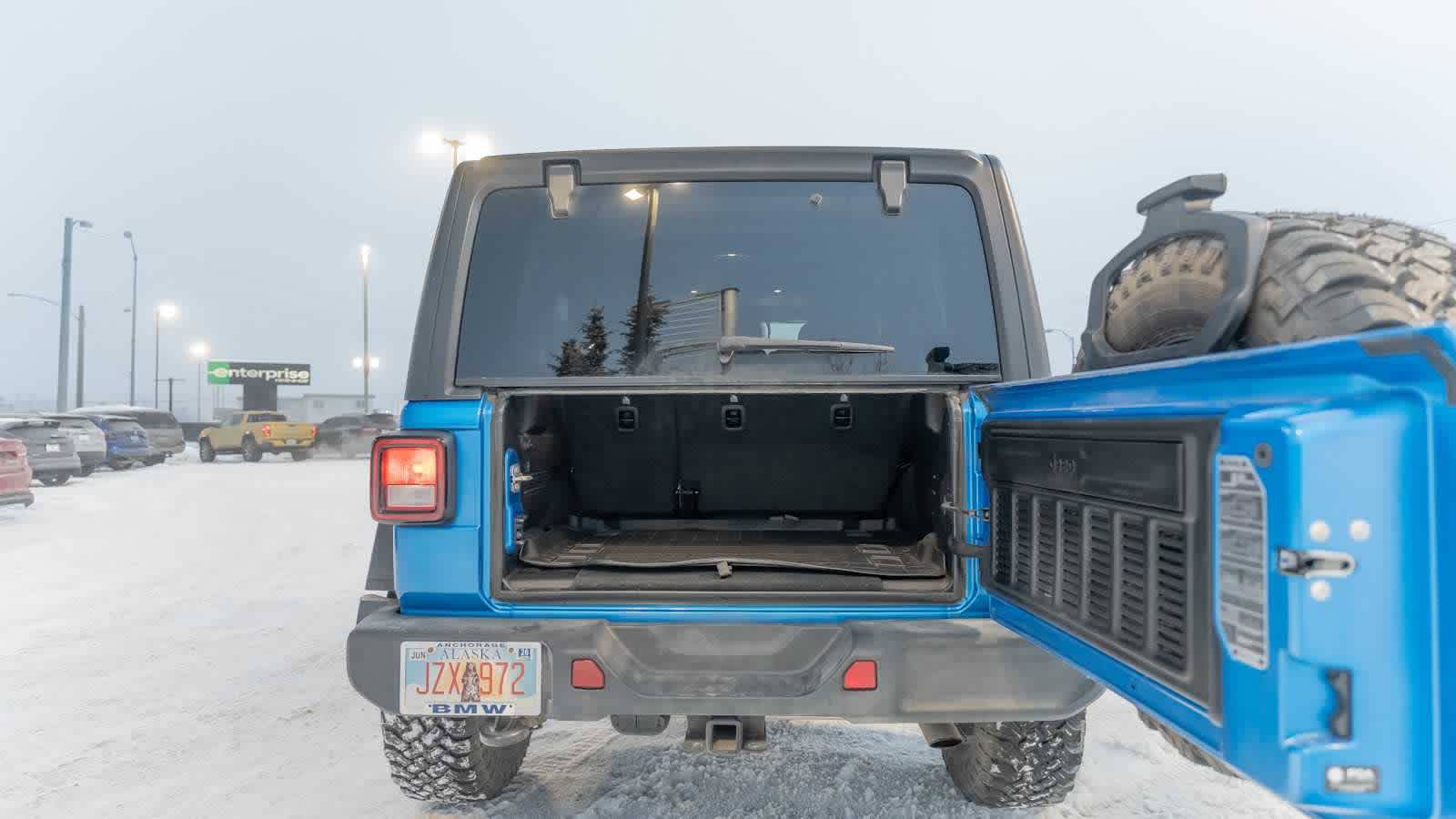 Thumbnail: 2024 Jeep Wrangler - 9