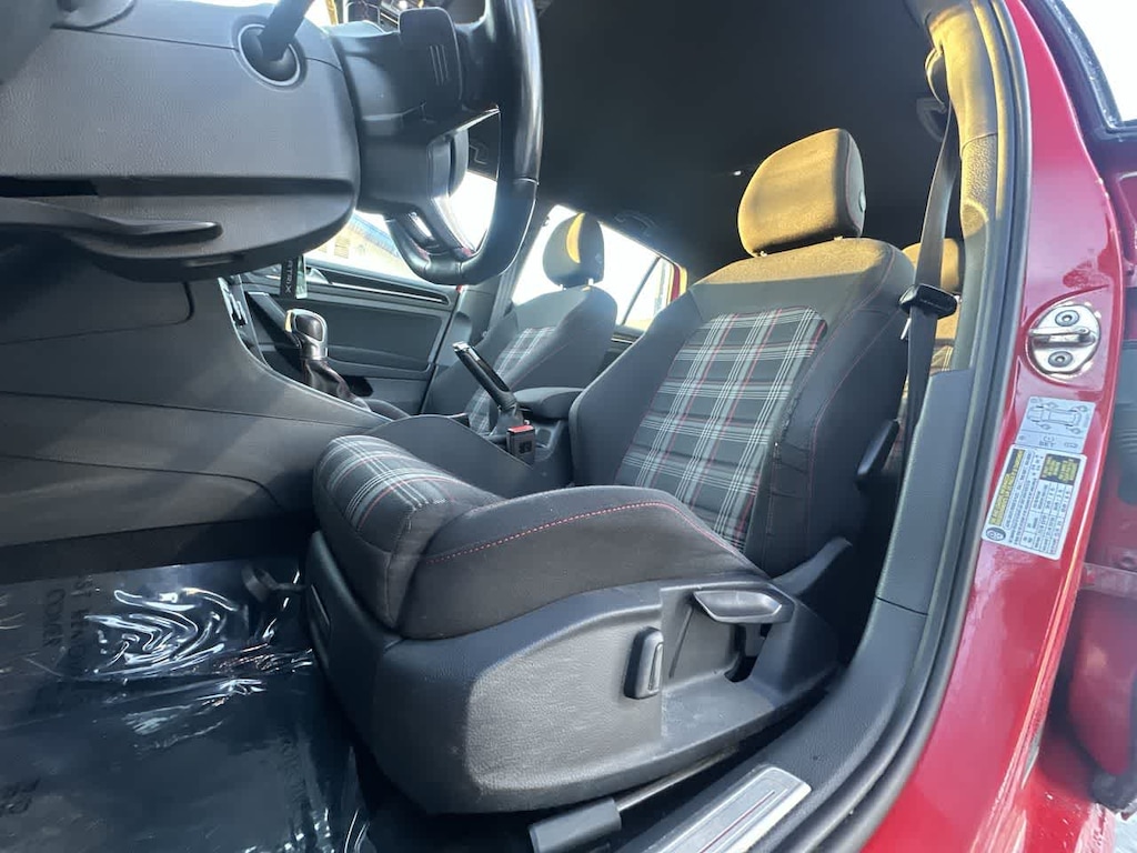 Used 2017 Volkswagen Golf GTI S 4-Door Hatchback