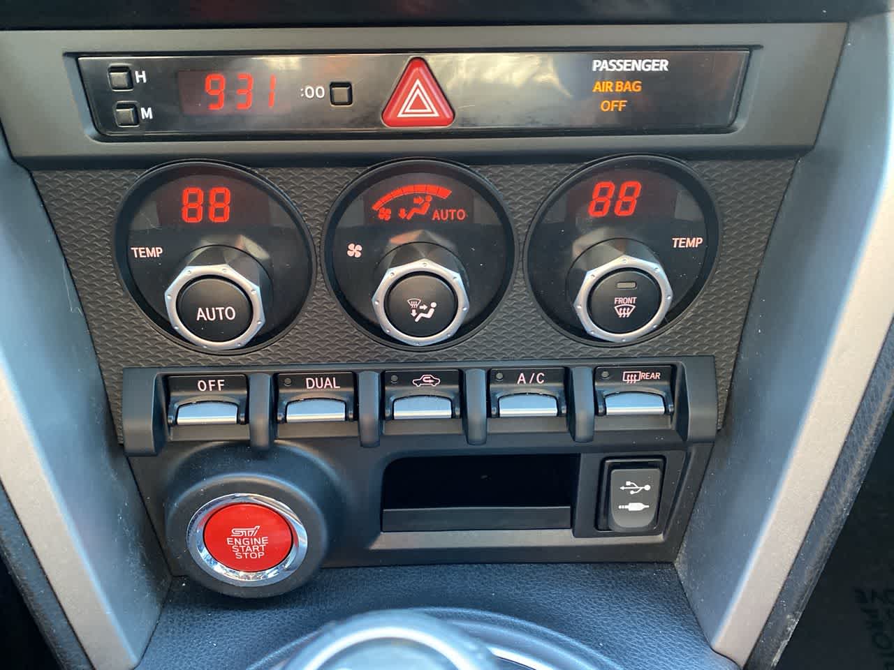 Thumbnail: 2015 Subaru BRZ - 17