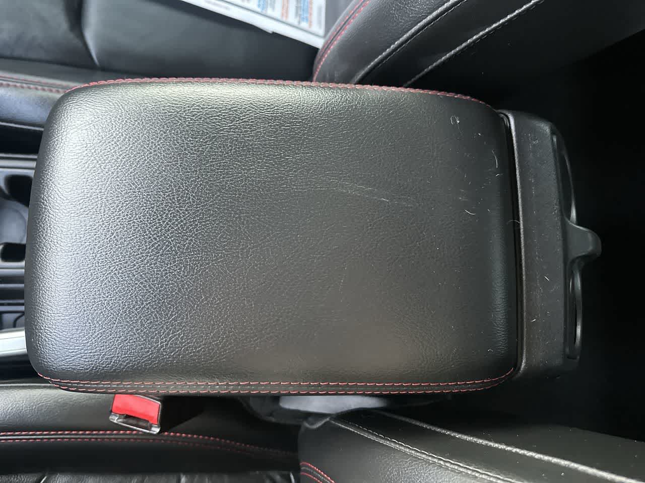 Thumbnail: 2022 Jeep Wrangler - 15