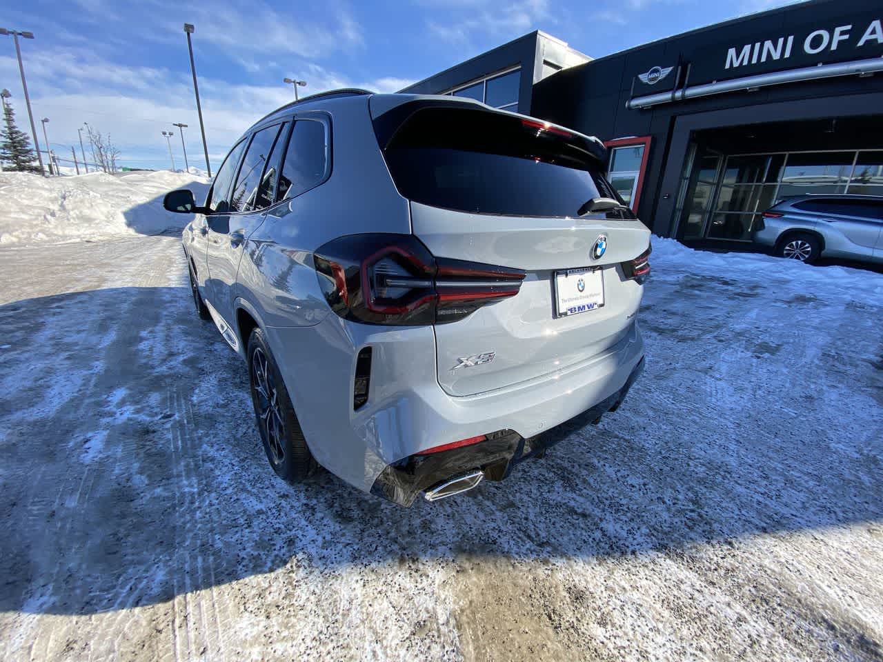 Thumbnail: 2023 BMW X3 - 16