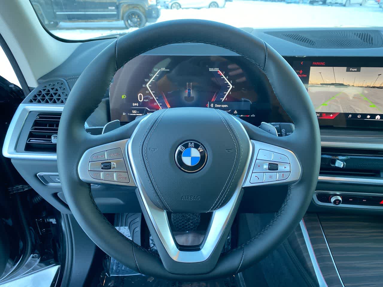 Thumbnail: 2025 BMW X7 - 7