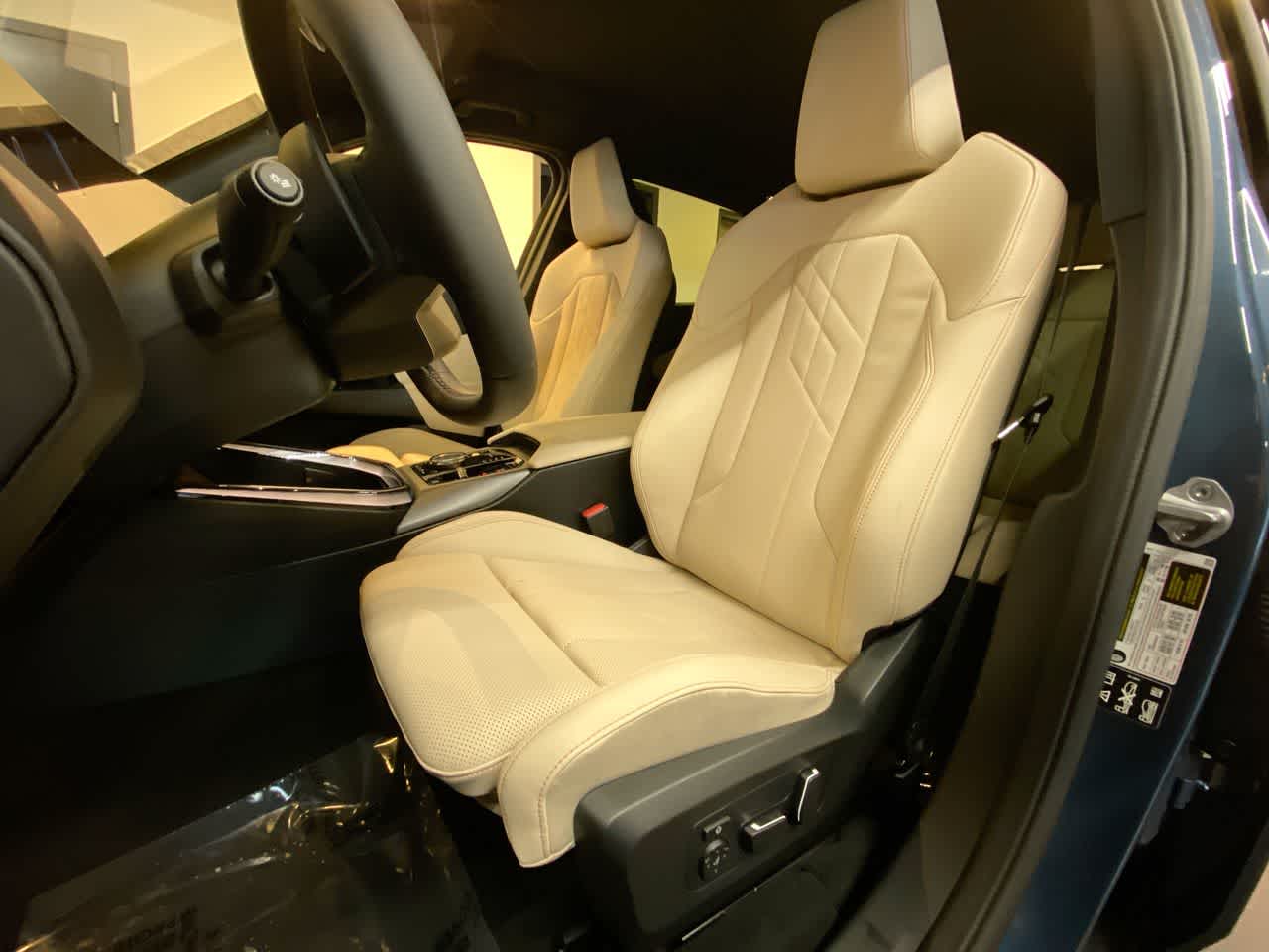 Thumbnail: 2025 BMW X3 - 4