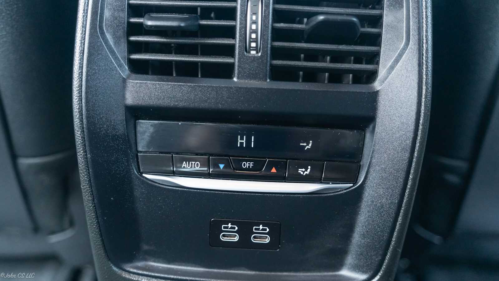 Thumbnail: 2025 BMW 3 Series - 27