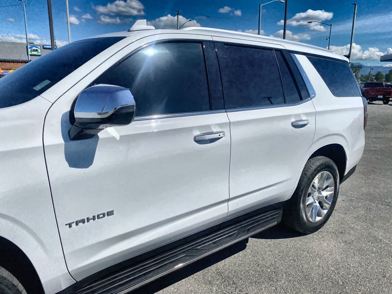 Thumbnail: 2022 Chevrolet Tahoe - 8