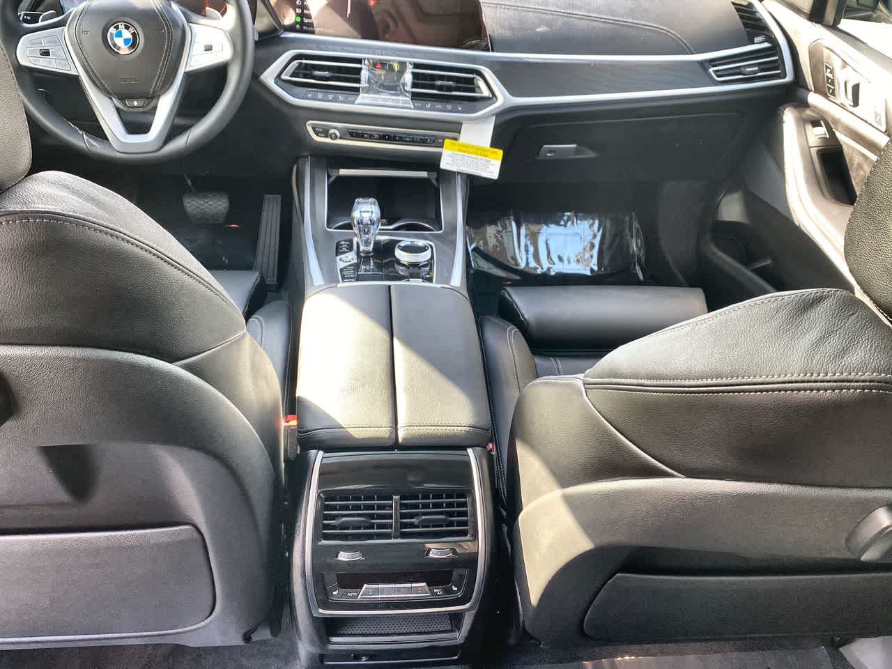 Thumbnail: 2022 BMW X7 - 11