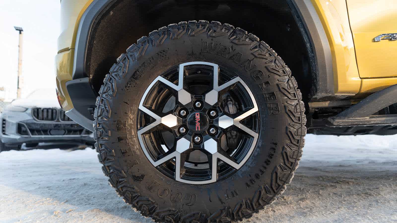 Thumbnail: 2024 GMC Canyon - 6