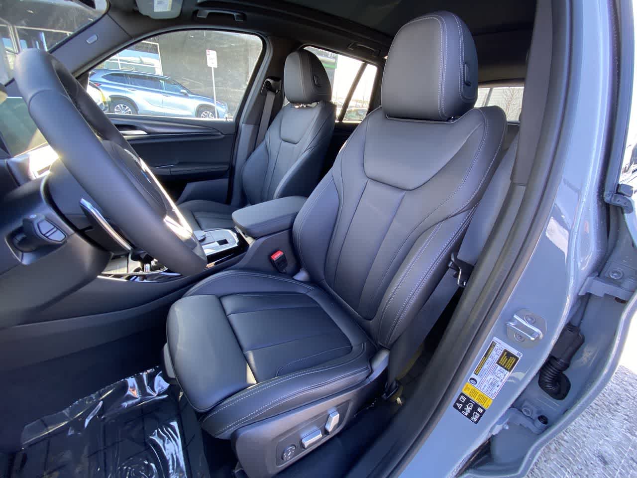 Thumbnail: 2023 BMW X3 - 3