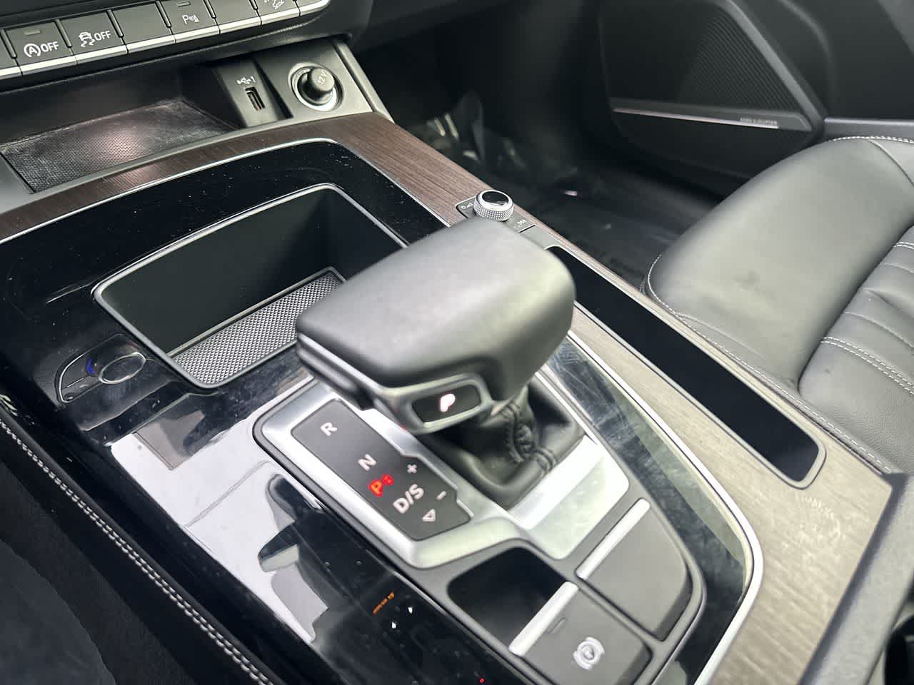 Thumbnail: 2023 Audi Q5 - 14