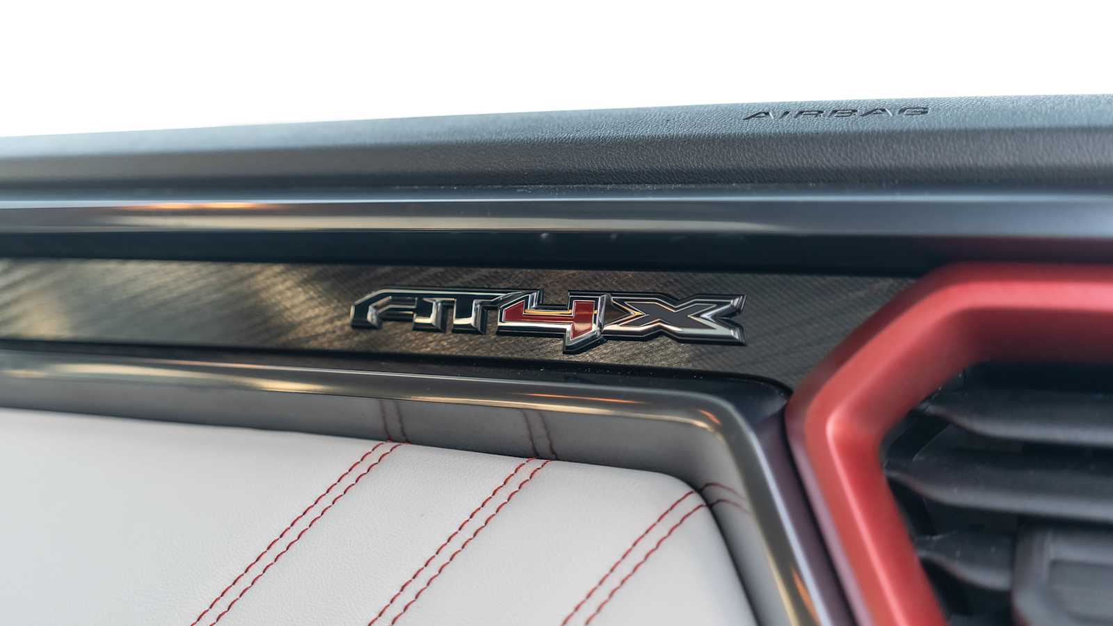 Thumbnail: 2024 GMC Canyon - 21