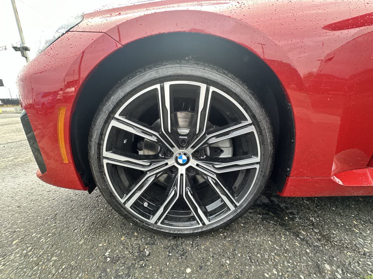2024 Bmw 230i xDrive Coupe photo 3