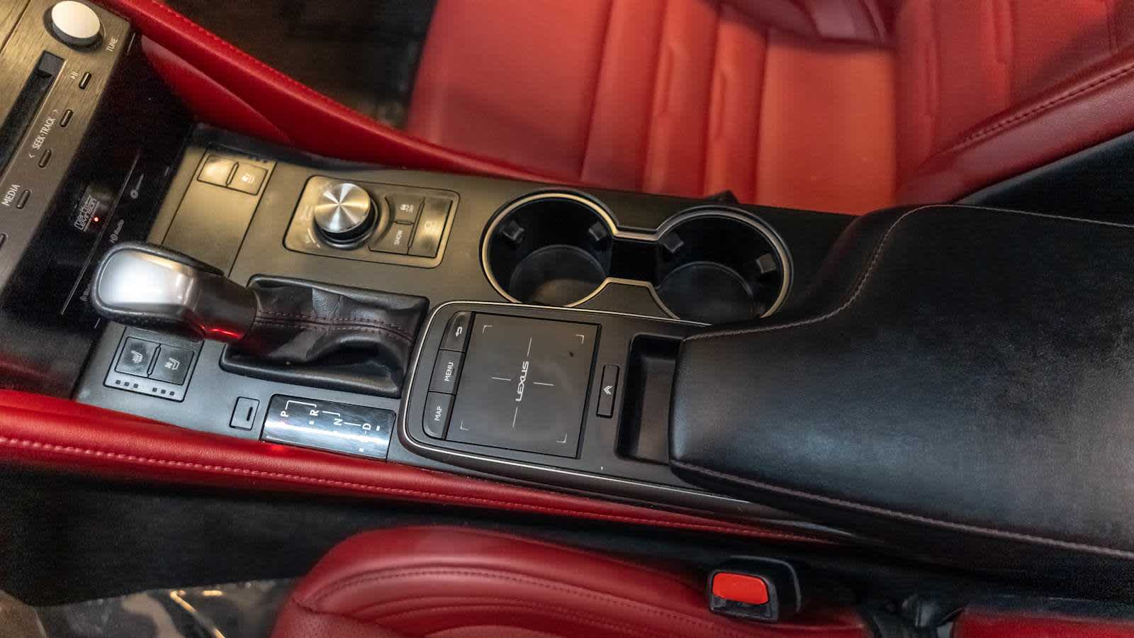 Thumbnail: 2022 Lexus RC - 29