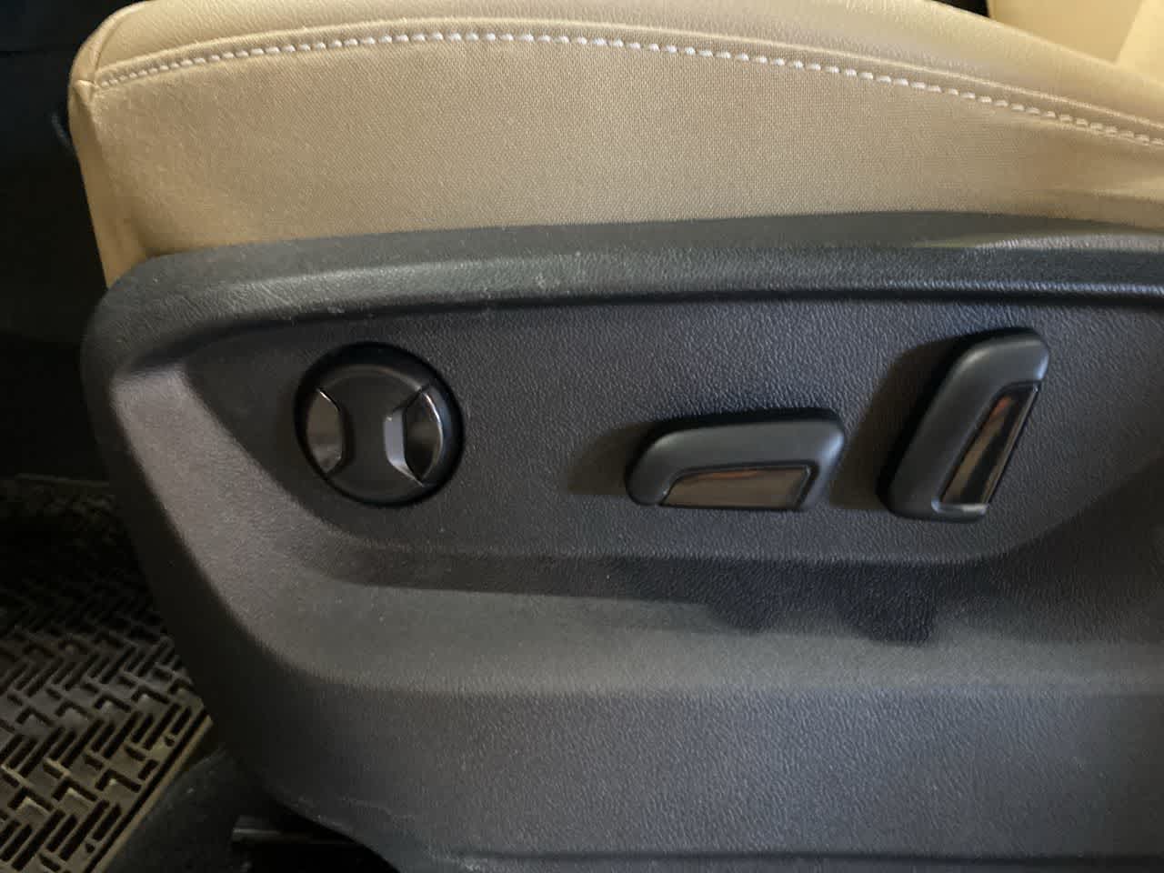 Thumbnail: 2020 Volkswagen Atlas - 11