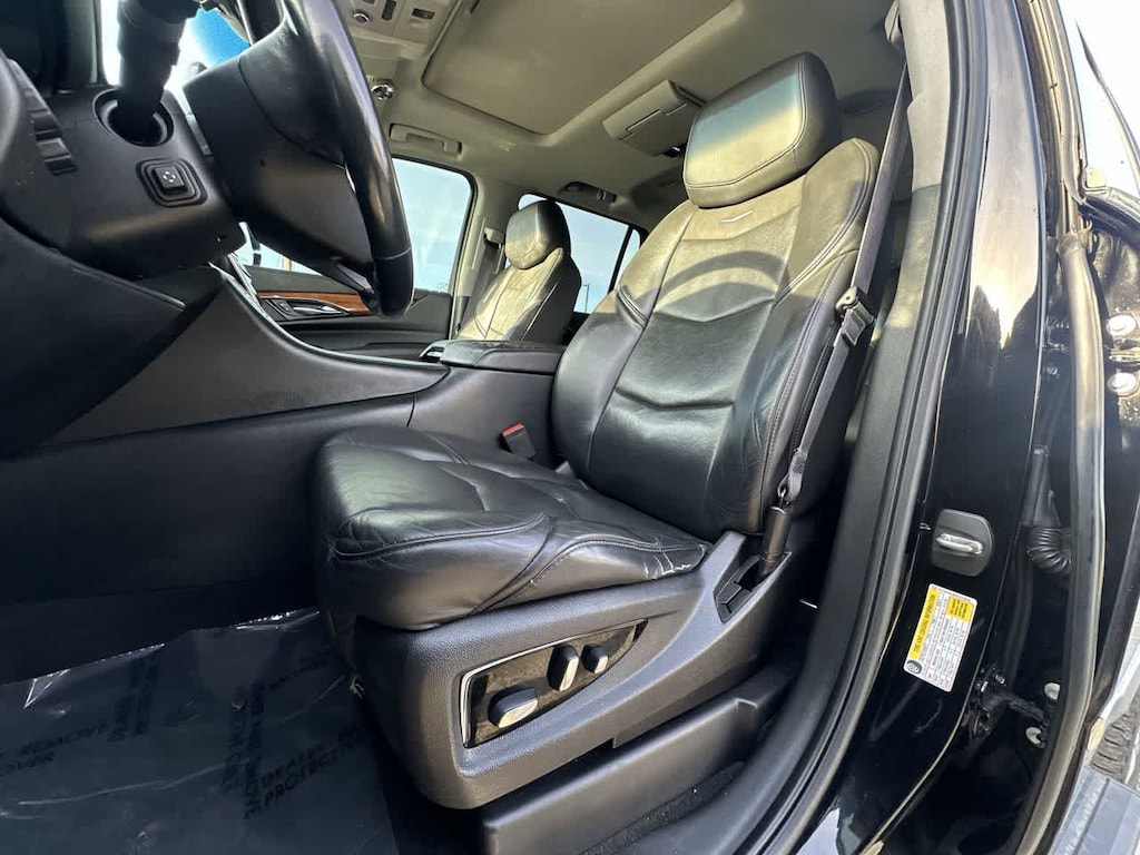Used 2017 CADILLAC Escalade Premium Luxury SUV
