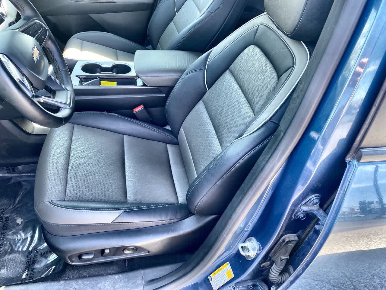 Thumbnail: 2025 Chevrolet Equinox - 10