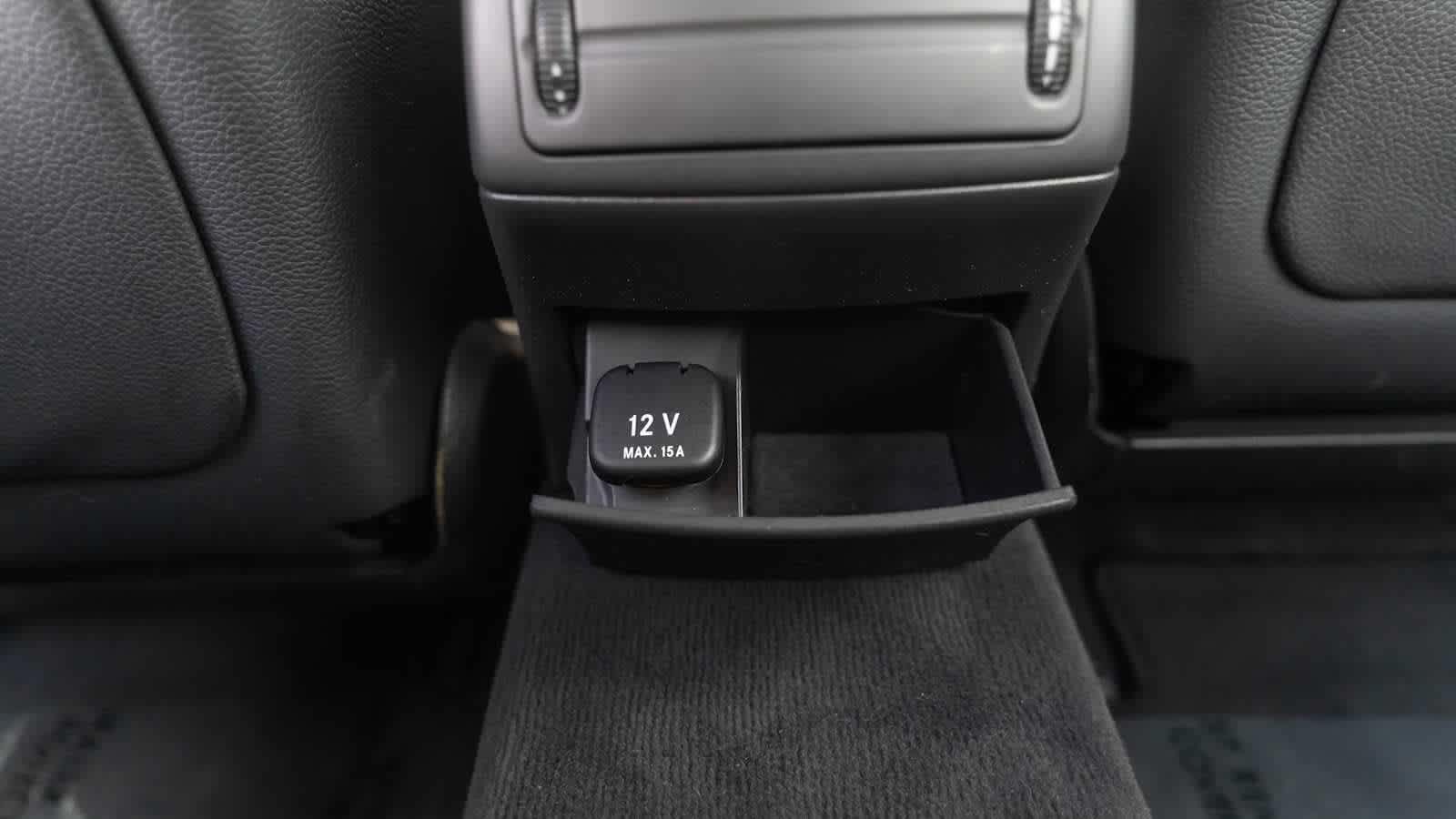 Thumbnail: 2004 Mercedes-Benz E-Class - 47