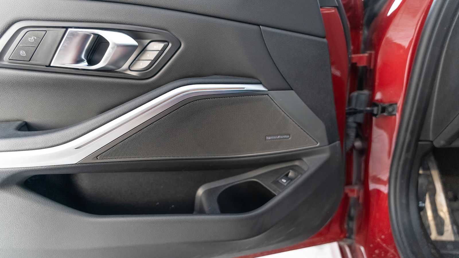 Thumbnail: 2025 BMW 3 Series - 34