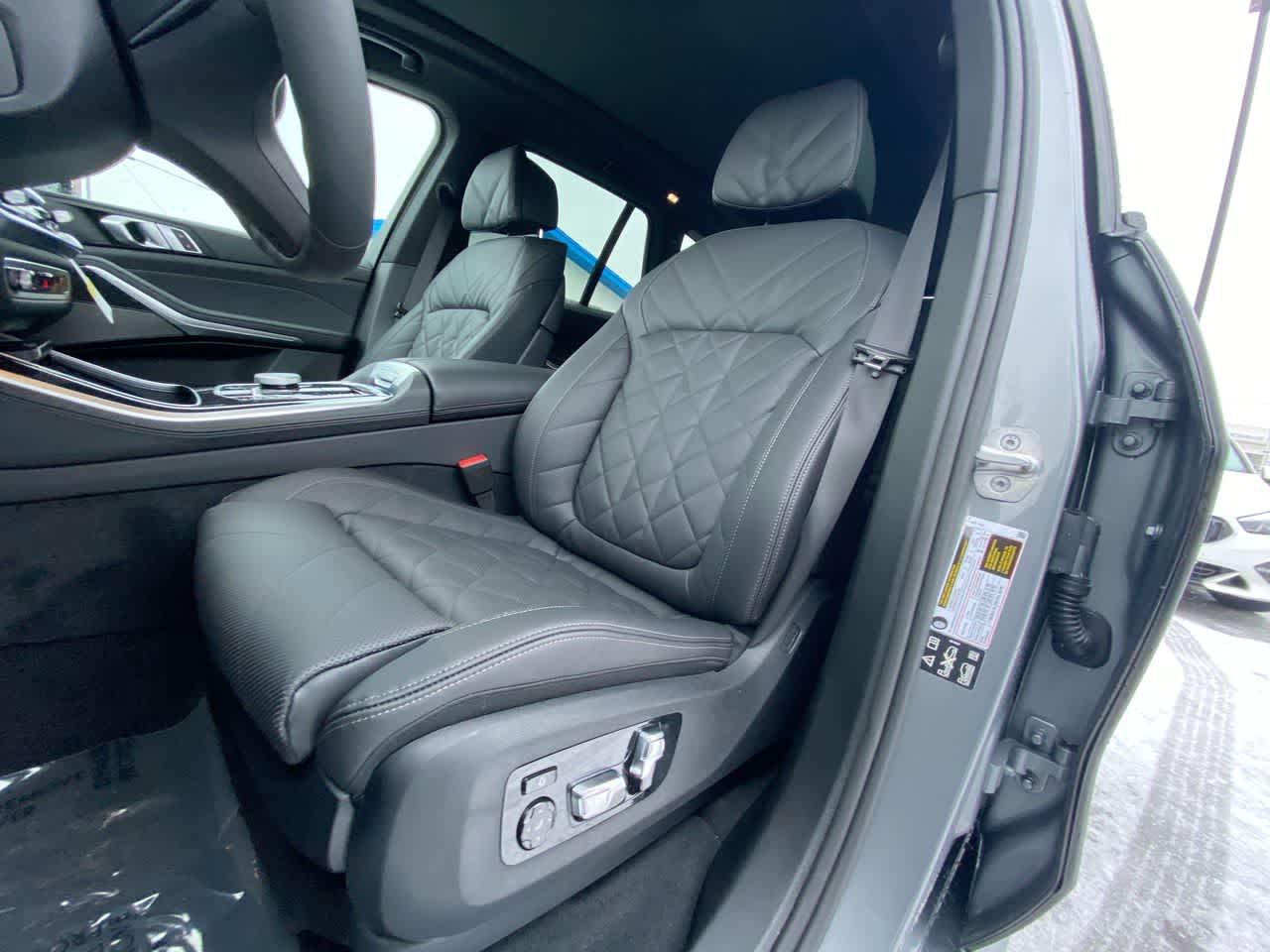 Thumbnail: 2025 BMW X5 - 4