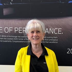 Staff member Phyllis Halverson from ID_22b2383248dd