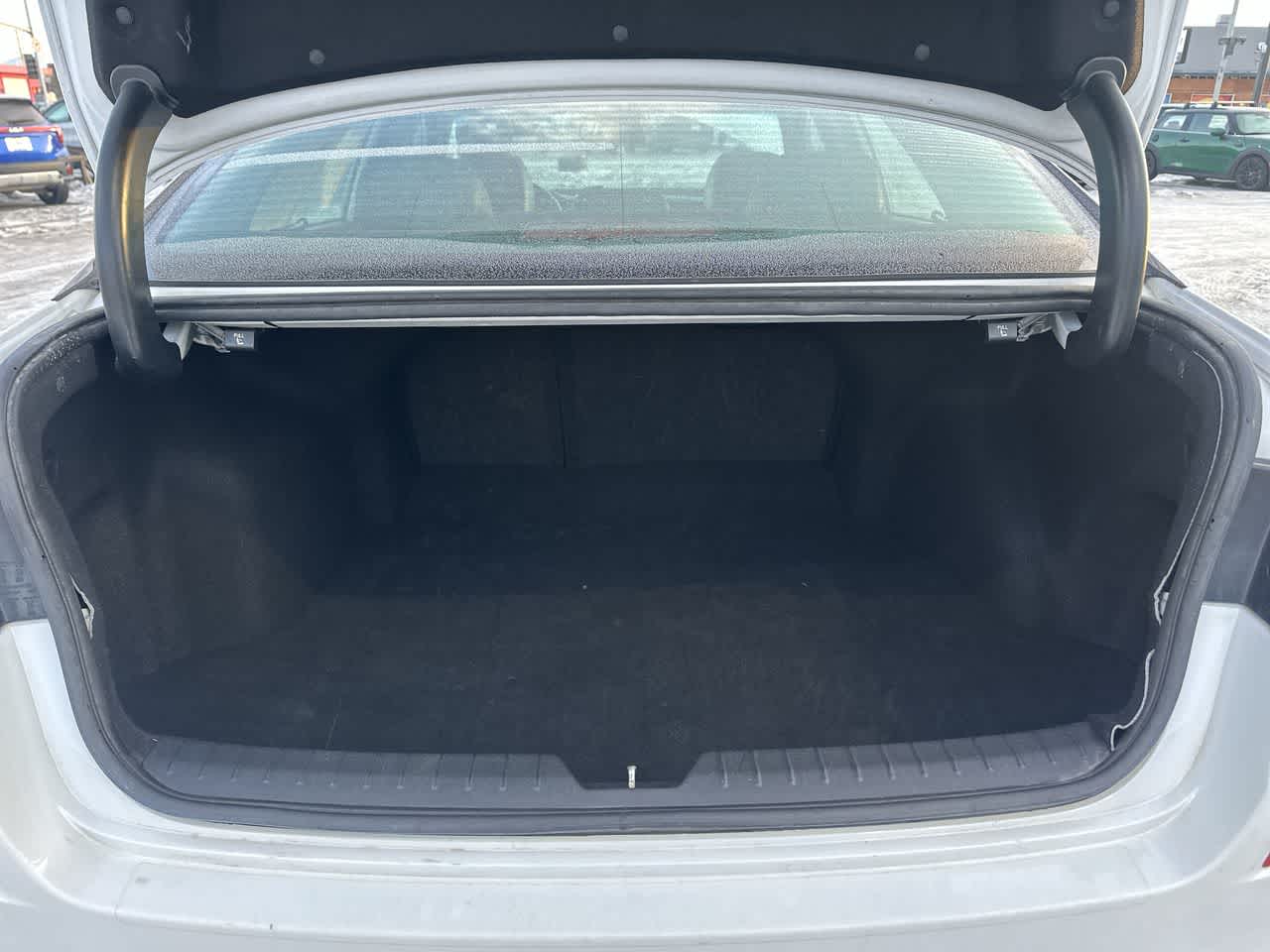 Thumbnail: 2020 Kia Optima - 17