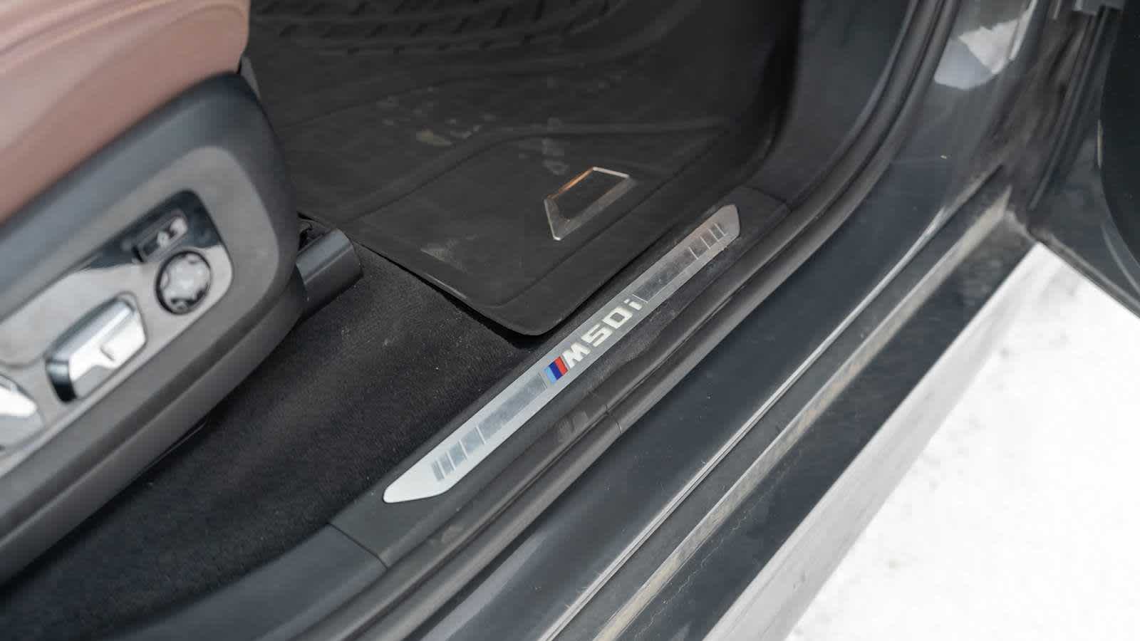 Thumbnail: 2021 BMW X5 - 36