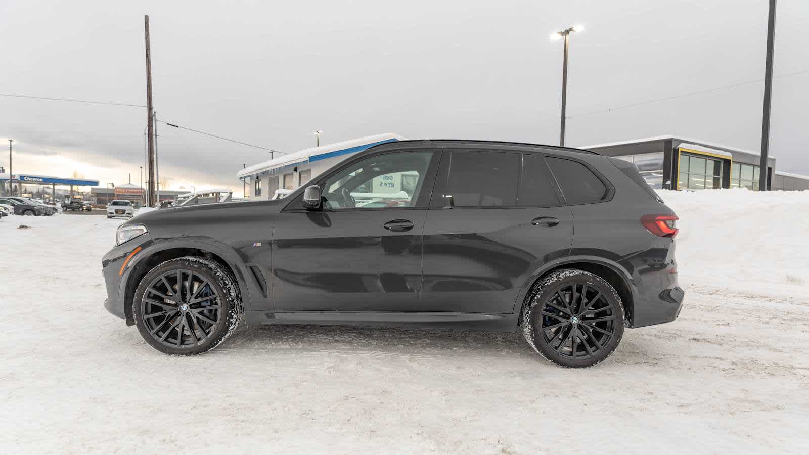 Thumbnail: 2021 BMW X5 - 5