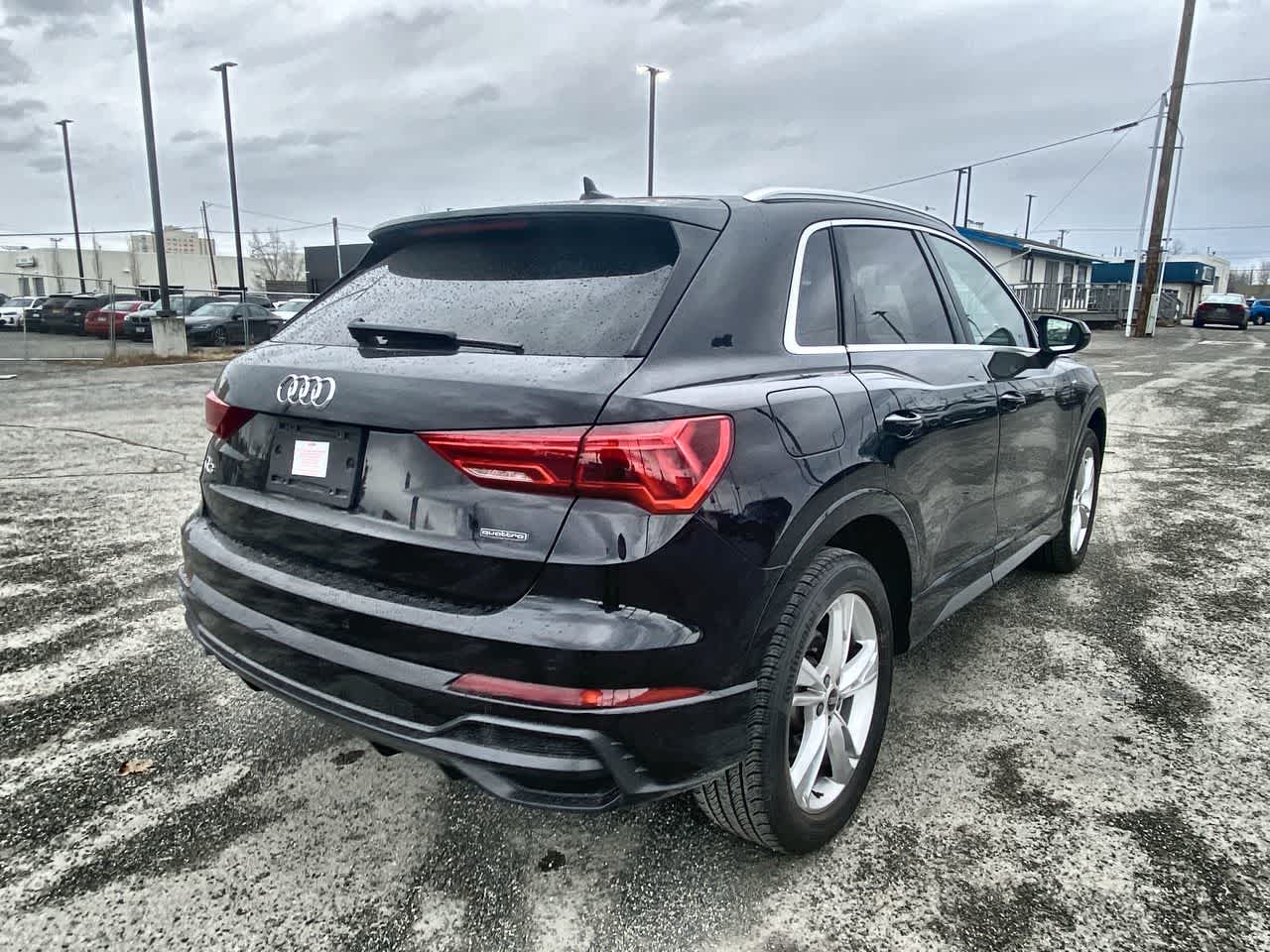 Thumbnail: 2022 Audi Q3 - 27