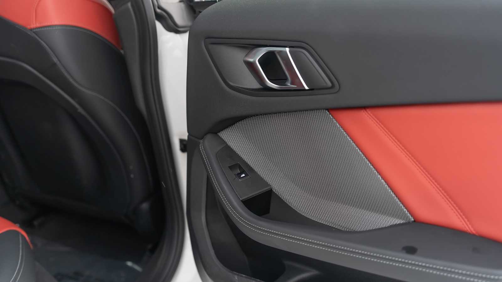 Thumbnail: 2025 BMW 2 Series - 21