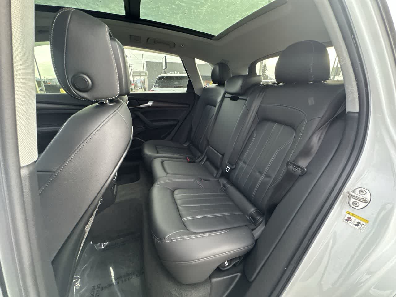 Thumbnail: 2023 Audi Q5 - 16