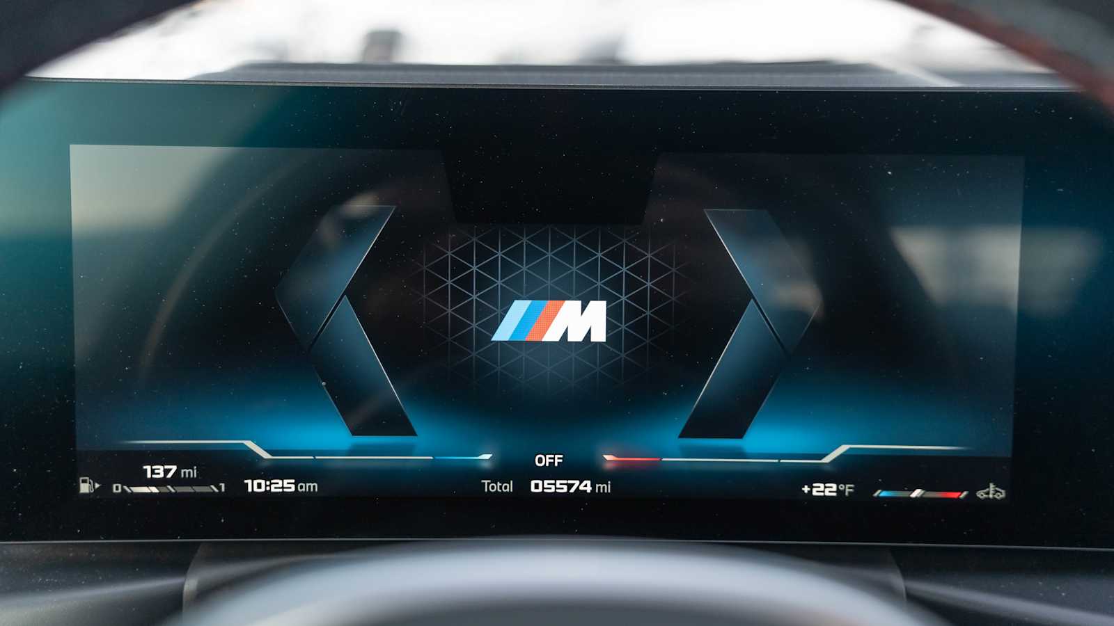 Thumbnail: 2025 BMW 3 Series - 37