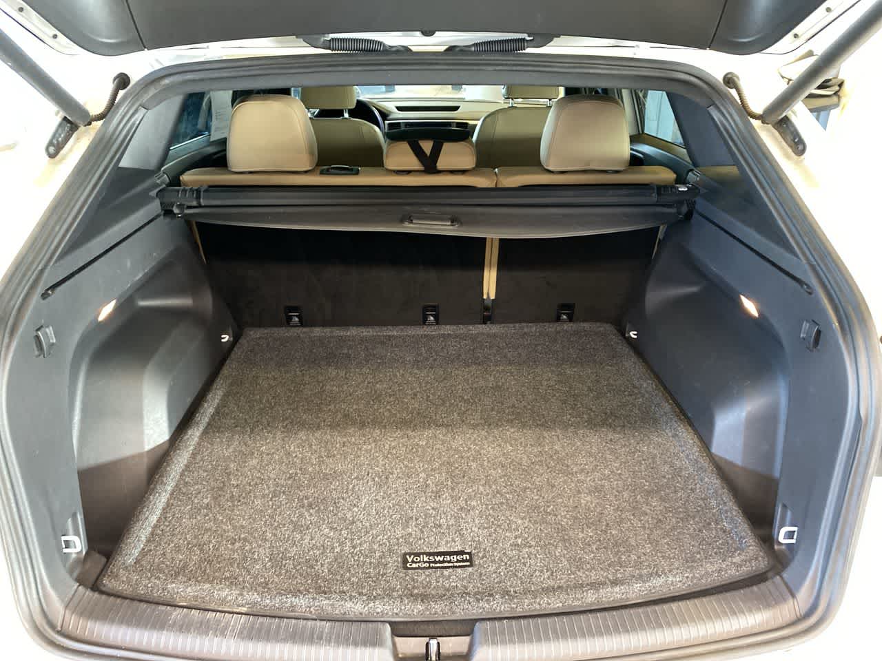 Thumbnail: 2020 Volkswagen Atlas - 23