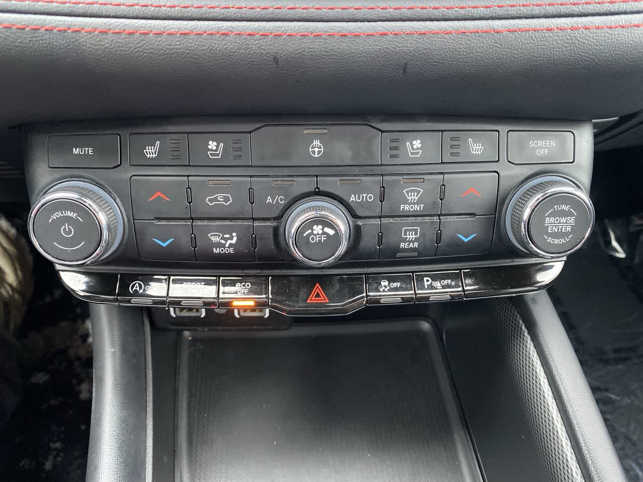 Thumbnail: 2024 Dodge Durango - 19