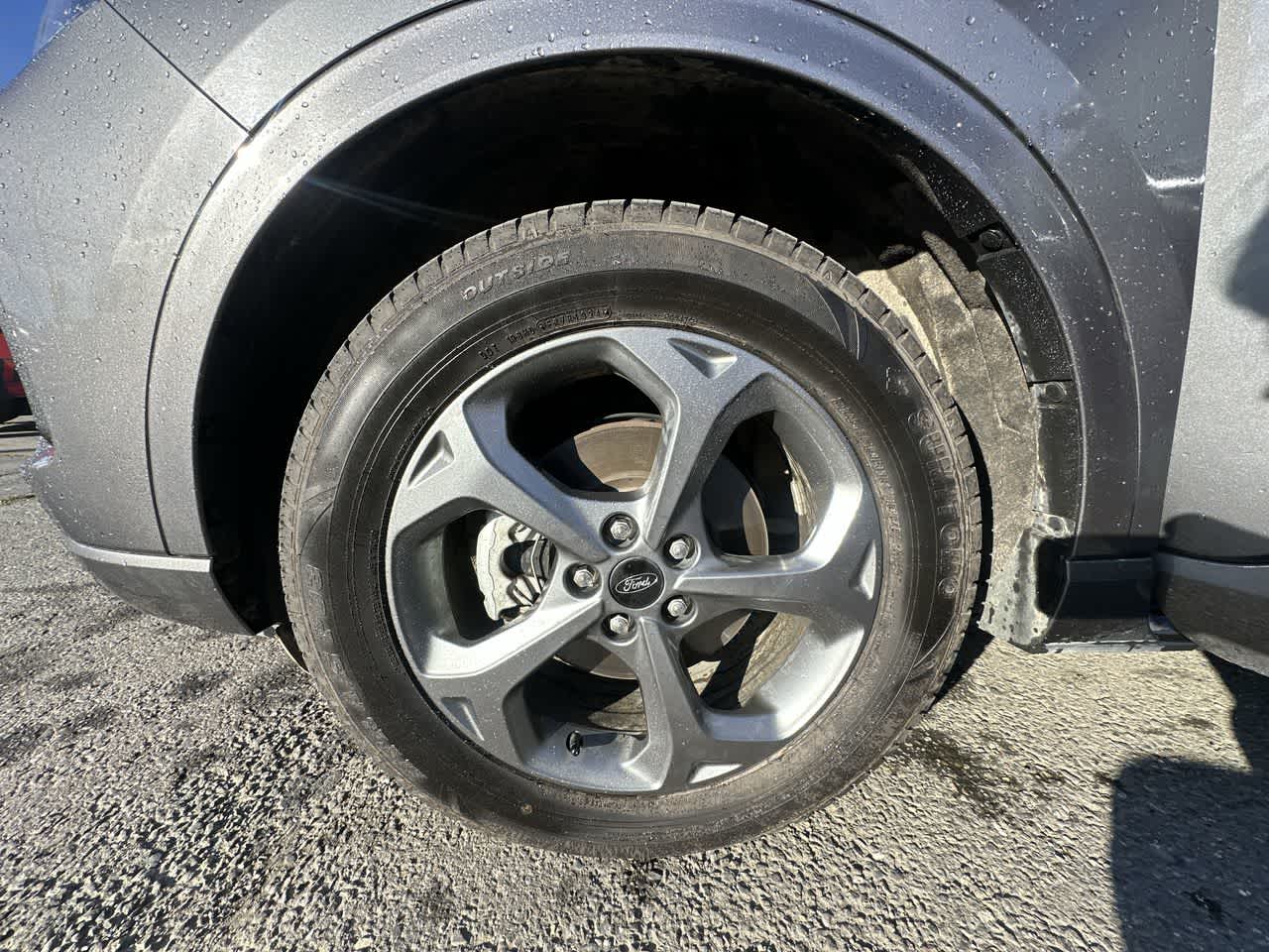 2023 Ford Escape ST-Line photo 3