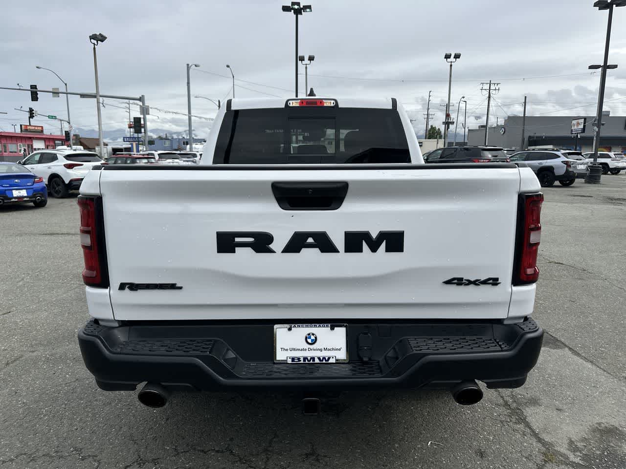 Thumbnail: 2025 RAM 1500 - 17