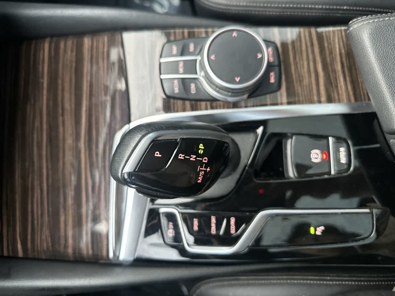 Thumbnail: 2022 BMW 5 Series - 14