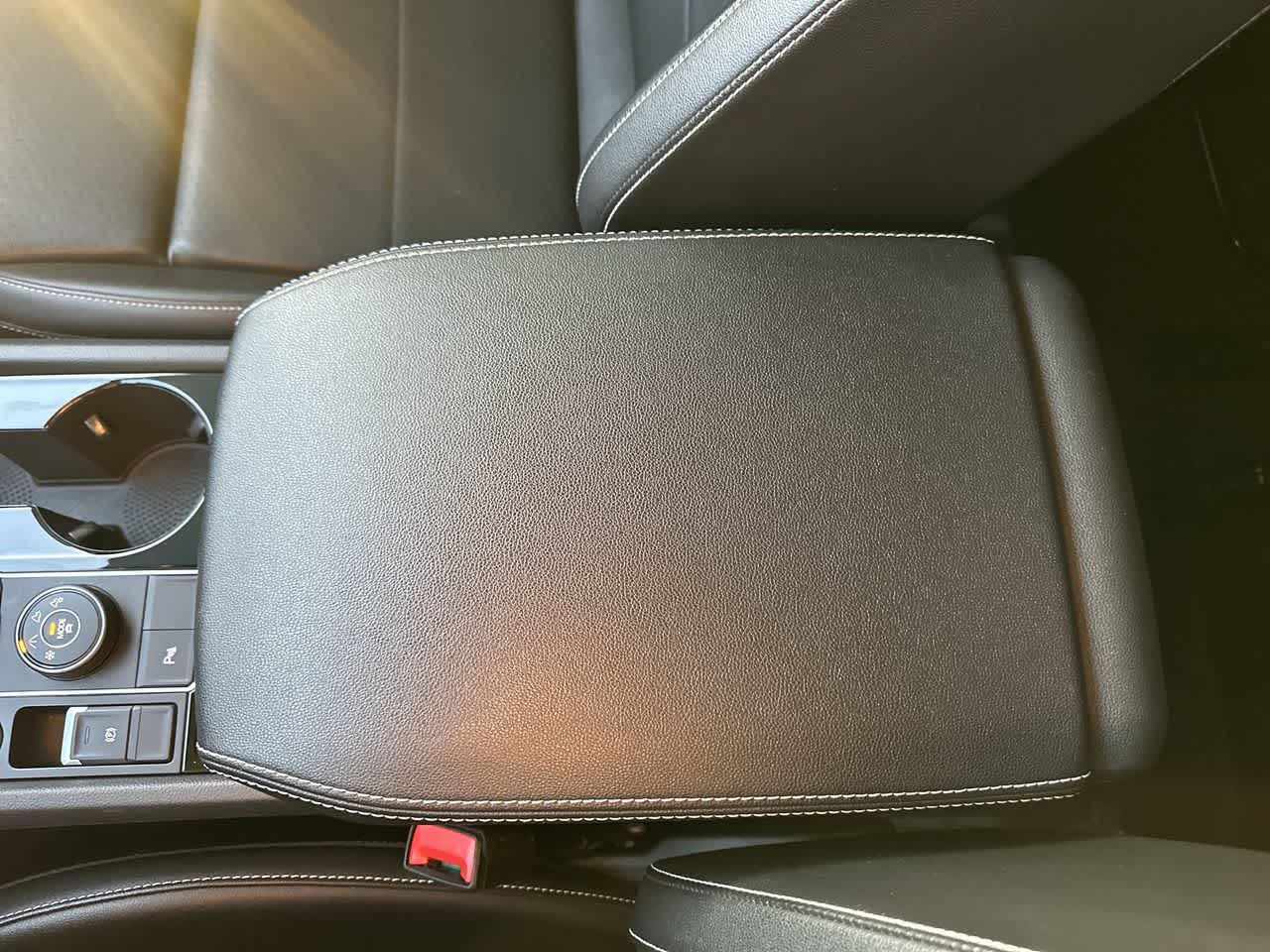 Thumbnail: 2022 Volkswagen Atlas - 14