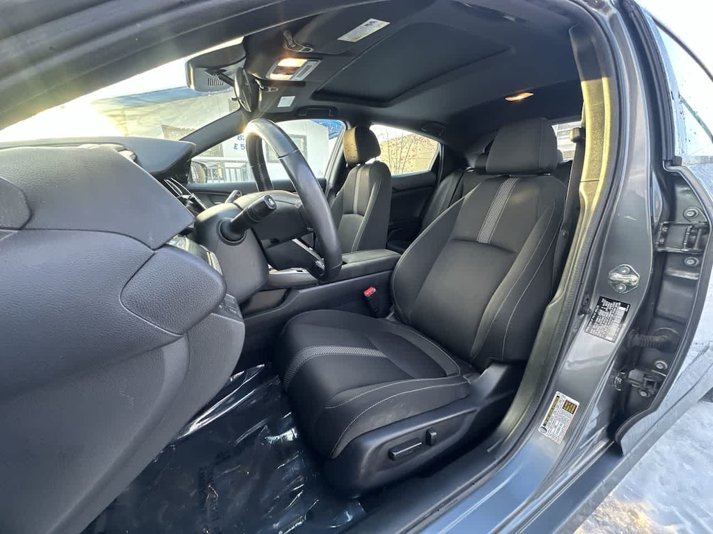 Used 2021 Honda Civic EX Hatchback