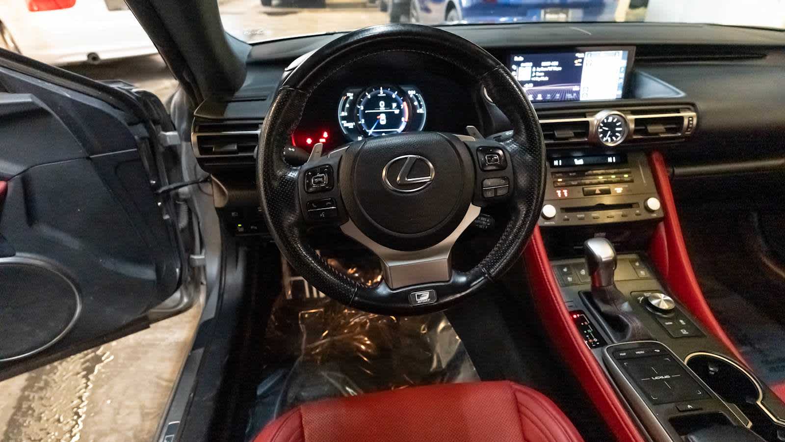 Thumbnail: 2022 Lexus RC - 21