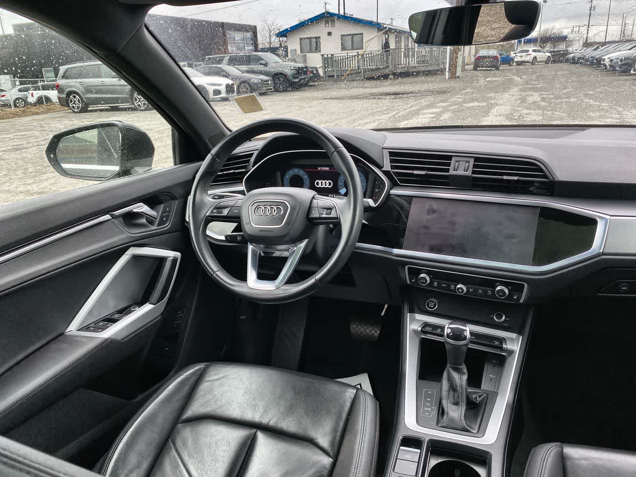 Thumbnail: 2022 Audi Q3 - 7