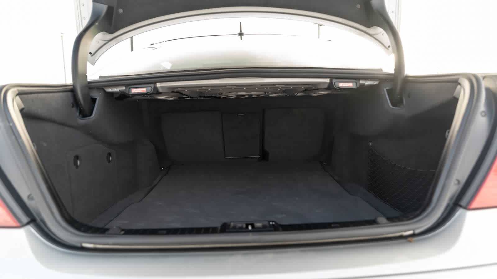 Thumbnail: 2004 Mercedes-Benz E-Class - 7