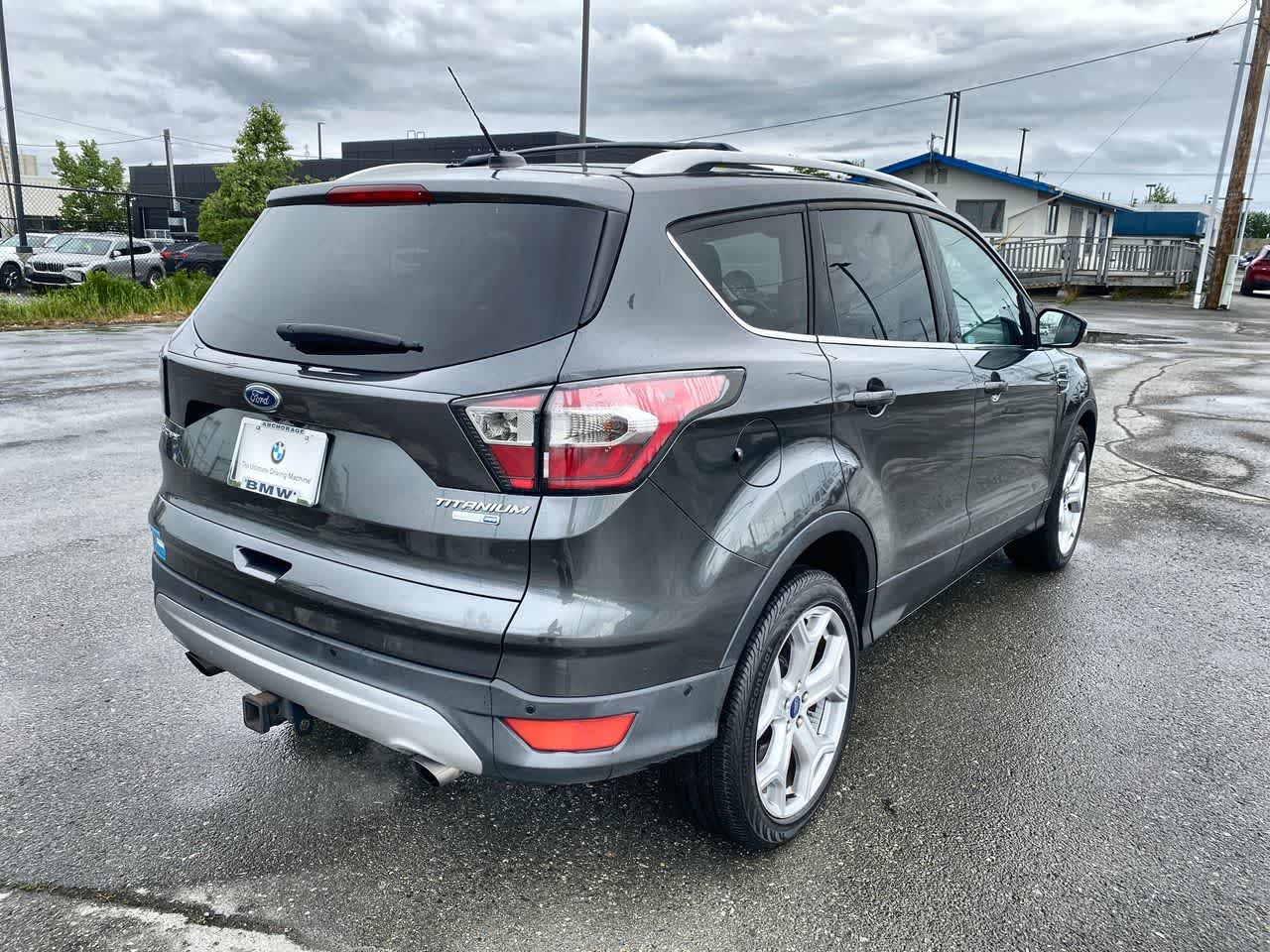 Thumbnail: 2017 Ford Escape - 28