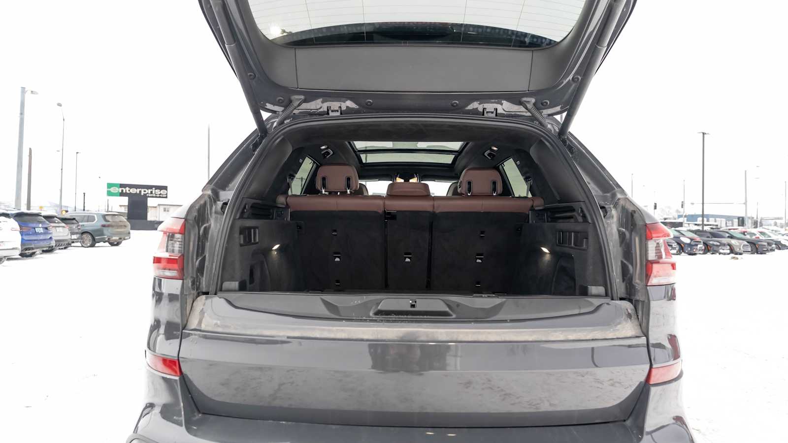 Thumbnail: 2021 BMW X5 - 12