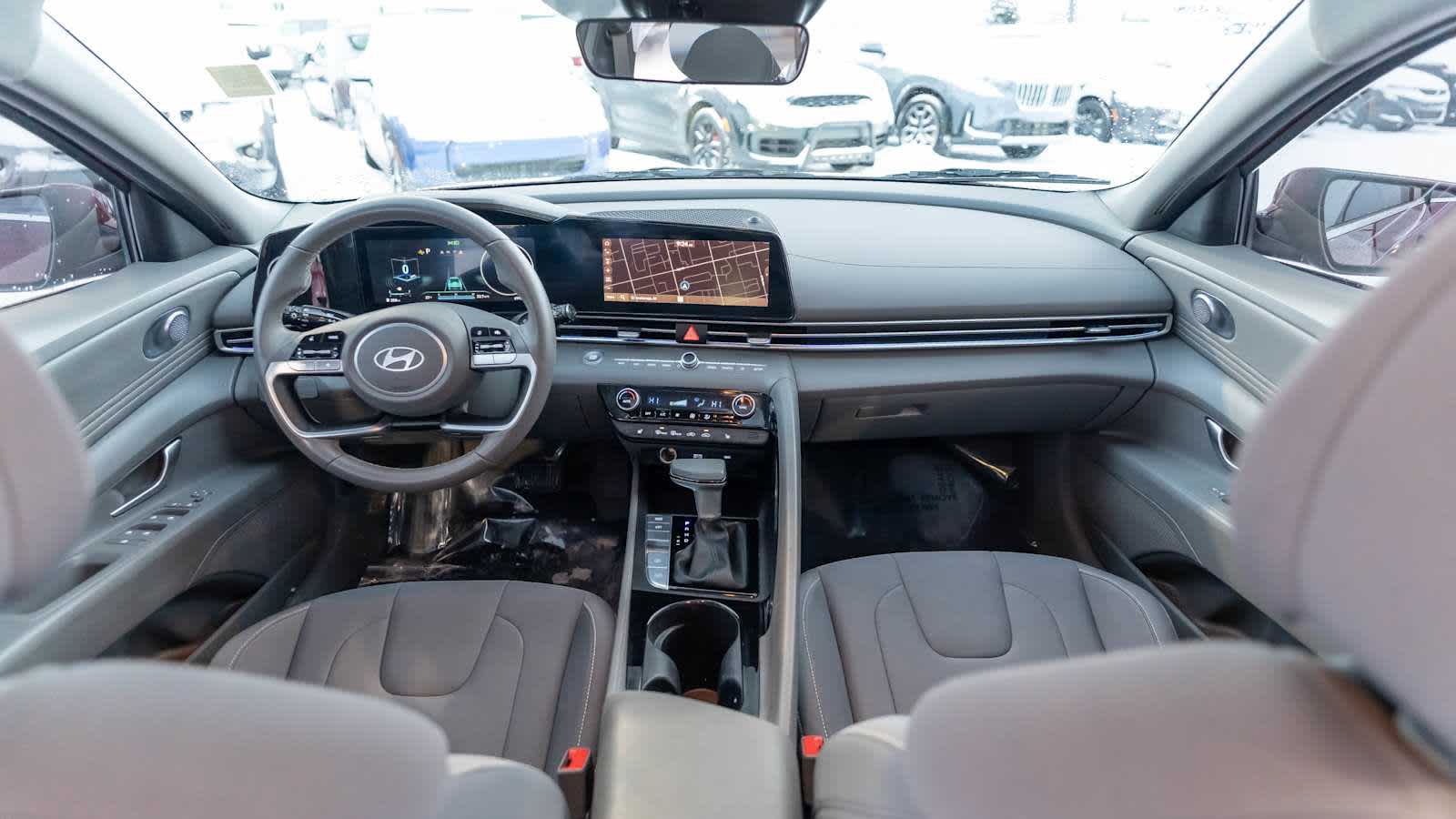 Thumbnail: 2024 Hyundai Elantra - 32