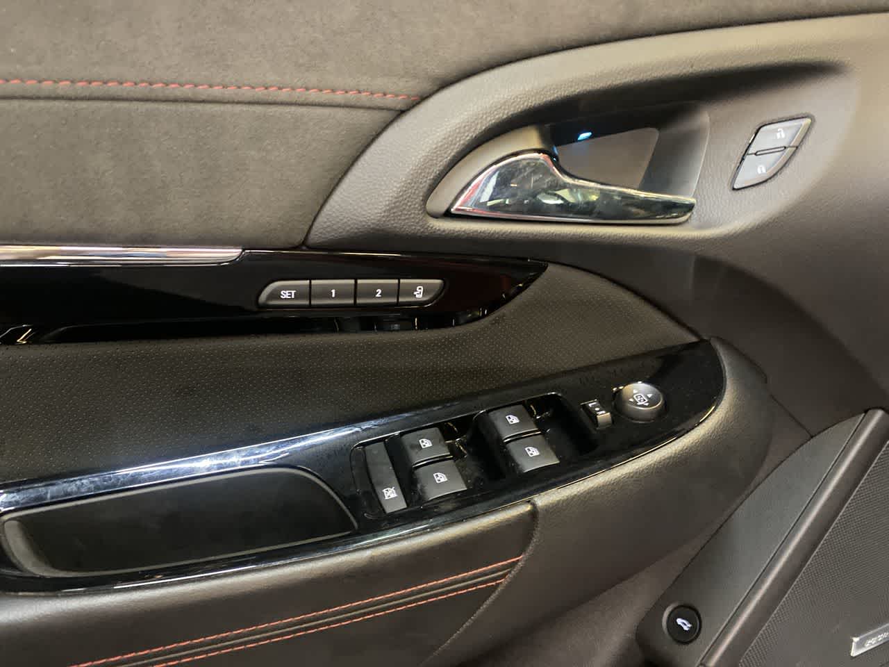 Thumbnail: 2016 Chevrolet  - 12