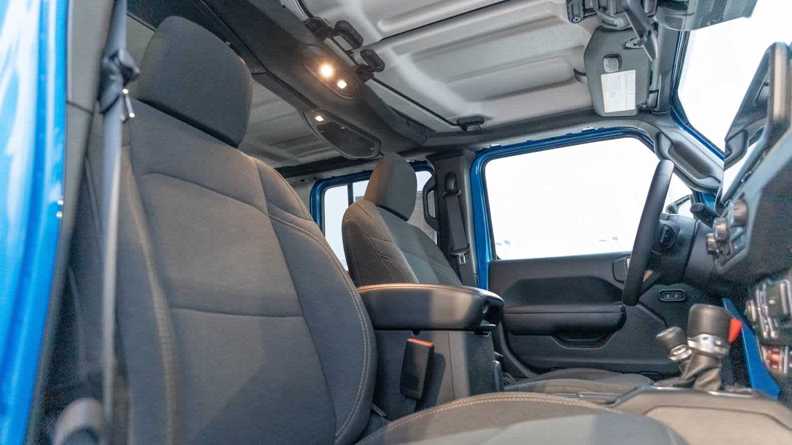 Thumbnail: 2024 Jeep Wrangler - 22